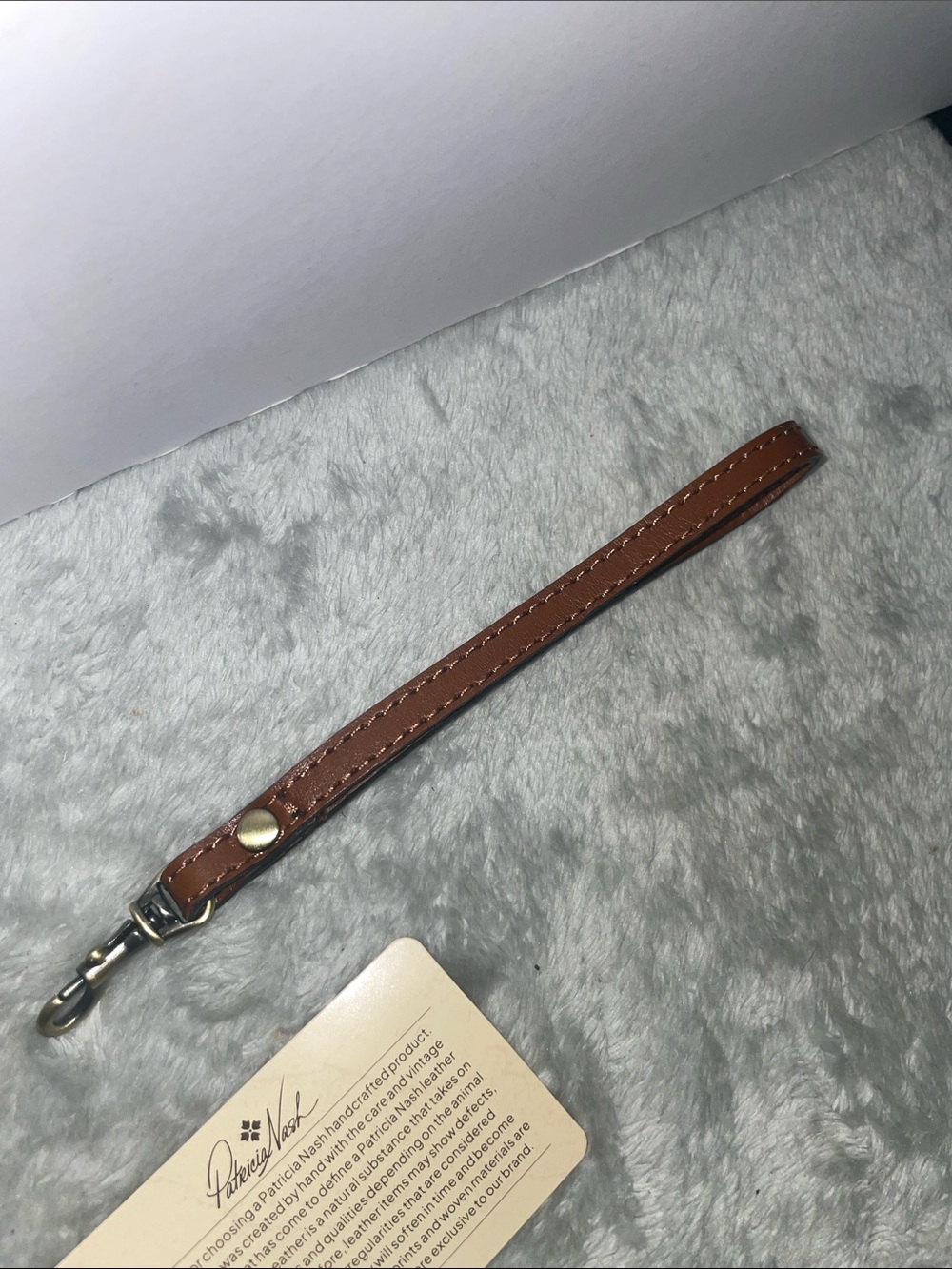 NWT Patricia Nash ‘Renna’ Kisslock Wristlet/Clutch - Picture 8 of 11